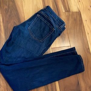 Dark wash, stretchy skinny jeans